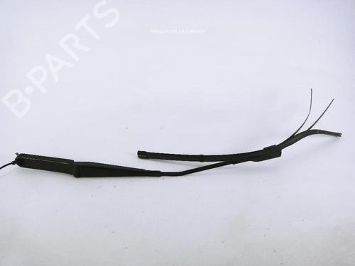Used Front windshield wiper arm Front windshield wiper arm AUDI A1 Sportback (8XA, 8XF) 1.4 TDI (90 hp) 39580615 39580615