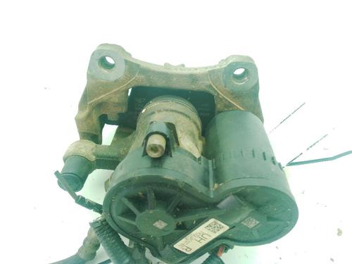 Høyre bremsecaliper bak LAND ROVER DISCOVERY SPORT (L550) 2.0 D | BP30747358M106