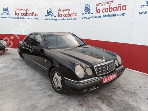 Left taillight MERCEDES-BENZ E-CLASS (W210) E 300 Turbo-D (210.025) | BP18371066C34 