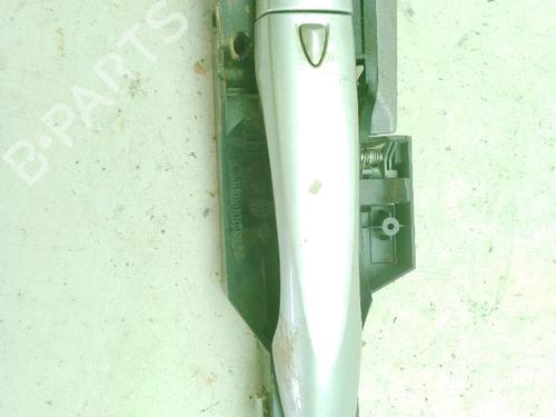 front-left-exterior-door-handle-renault-kadjar-ha_-hl_-2015-24862353 main image
