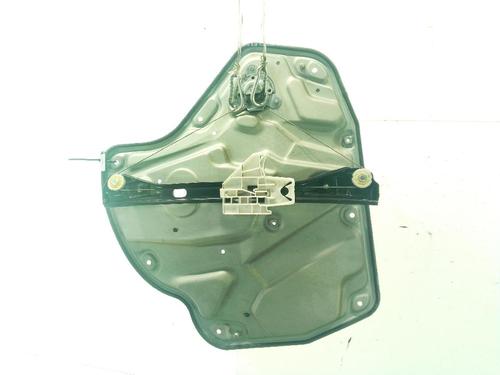 Elevador vidro trás esquerdo SKODA OCTAVIA II (1Z3) 1.6 (102 hp) 31799400