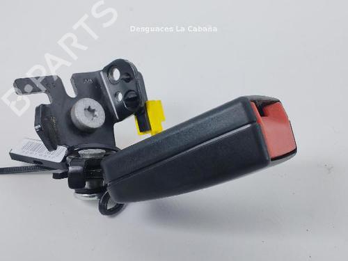 Used Seat buckle MERCEDES-BENZ C-CLASS (W205) C 220 BlueTEC / d (205.002, 205.004) (170 hp) 31990277