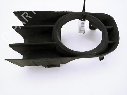 Used Grille RENAULT MEGANE II (BM0/1_, CM0/1_) 1.5 dCi (BM02, BM13, BM2A, CM02, CM13) (101 hp) 18369925
