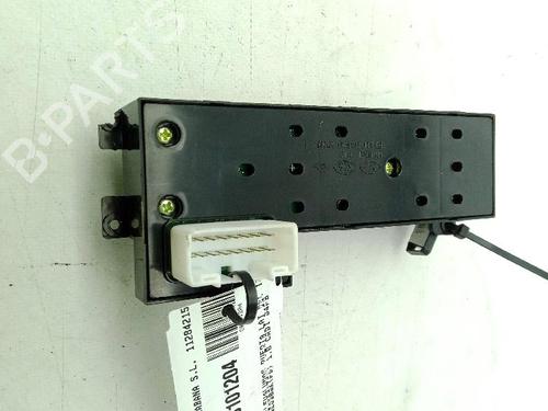 Left front window switch HYUNDAI i30 (FD) 1.6 CRDi | BP32313453I27