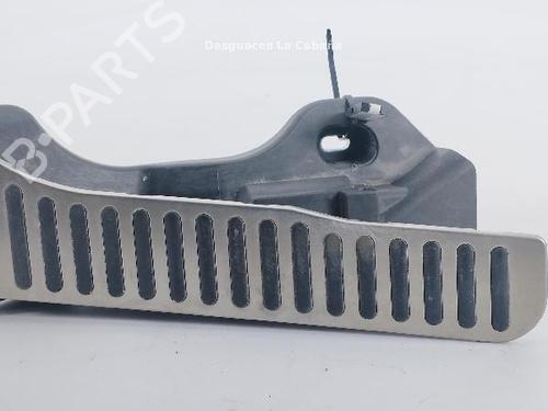 pedal-audi-q3-8ub-8ug-2011-2012-2013-2014-2015-2016-2017-2018-2019-2020-24042298 main image
