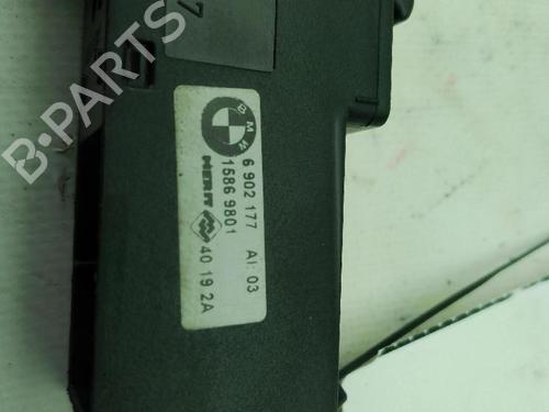 Left front window switch BMW 3 (E46) 320 d | BP39579755I27 - Image 3