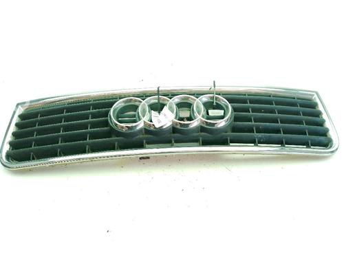 Used Grille AUDI A4 B6 (8E2) 1.9 TDI (130 hp) 27514028