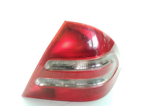 Achterlicht rechts MERCEDES-BENZ C-CLASS (W203) C 220 CDI (203.006, 203.008) (143 hp) 31352385