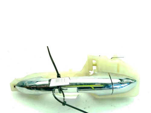 front-right-exterior-door-handle-kia-carens-iv-2013-34714770 main image