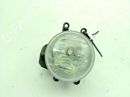 Used Right front fog light Right front fog light TOYOTA AURIS (_E18_) 1.6 (ZRE181_, ZRE185_, ZRE185R, ZRE181R) (132 hp) 34052953 34052953