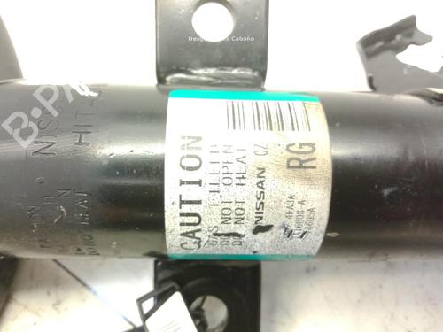 Right front shock absorber RENAULT KADJAR (HA_, HL_) 1.5 dCi 110 (HLA3) | BP19544018M17