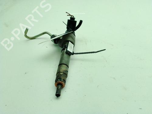 injector-bmw-1-e87-2003-2004-2005-2006-2007-2008-2009-2010-2011-2012-2013-33975529 main image