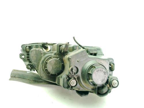 Left headlight KIA SORENTO I (JC) 2.5 CRDi 4WD | BP32041606C28