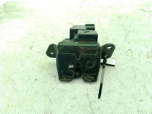 Used Tailgate lock HYUNDAI ix35 (LM, EL, ELH) 1.7 CRDi (116 hp) 26728604