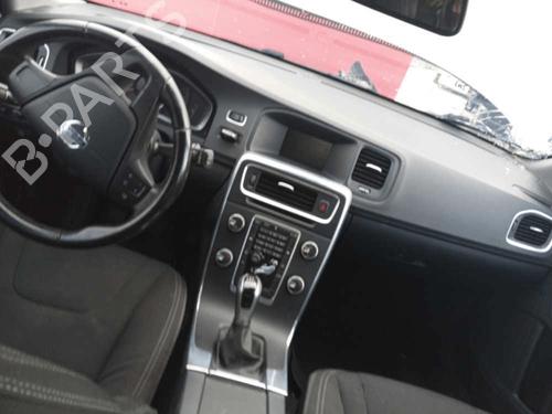 Brugte VOLVO V60 I (155) D2 (120 hp) 1714264