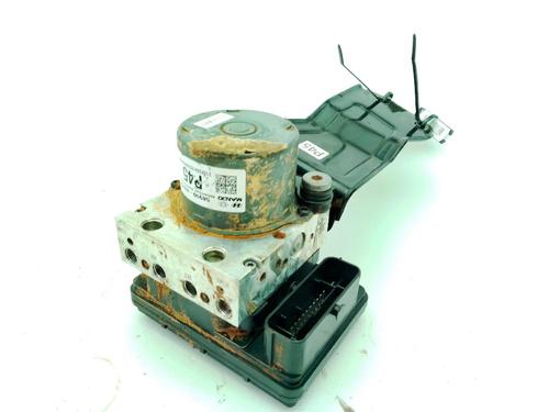 Used ABS pump KIA STONIC (YB) 1.0 T-GDi (120 hp) 31064187