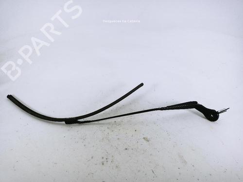 Used Front windshield wiper arm Front windshield wiper arm 39119663 39119663