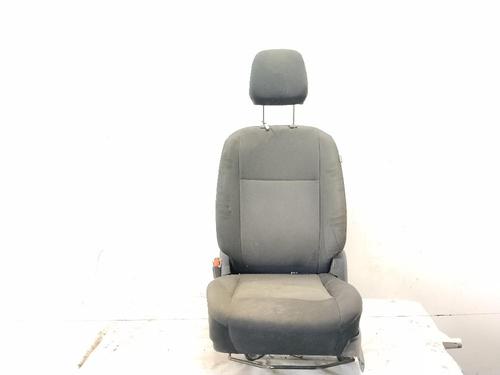 Used Left front seat Left front seat ISUZU D-MAX II (TFR, TFS) 1.9 Ddi (TFR87J) (163 hp) 40121732 40121732
