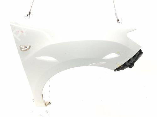right-front-fenders-dacia-sandero-ii-2012-33191978 main image