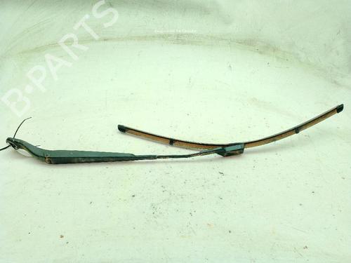 Used Front windshield wiper arm Front windshield wiper arm PEUGEOT 208 II (UB_, UP_, UW_, UJ_) 1.5 BlueHDI 100 (102 hp) 26652227 26652227