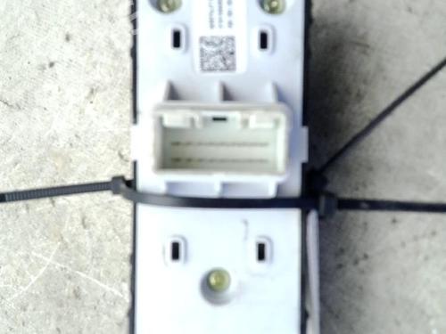 Left front window switch KIA CEED Sportswagon (CD) 1.6 CRDi 136 Eco-Dynamics+ | BP24046949I27 - Image 2
