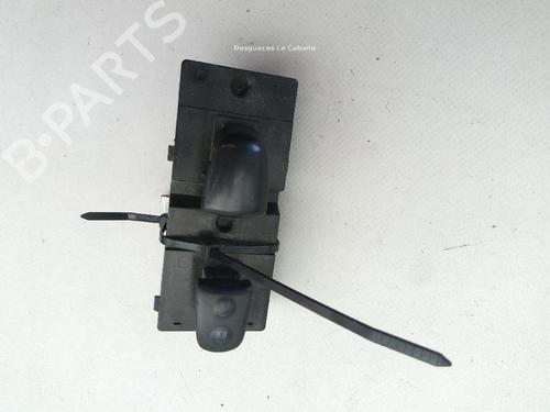 Used Right front window switch NISSAN LEAF (ZE0) Electric (109 hp) 18371166