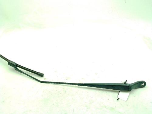 front-windshield-wiper-arm-peugeot-2008-i-cu_-2013-33976163 main image