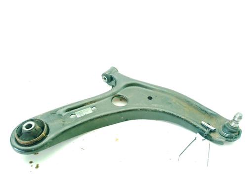 Used Right front suspension arm KIA STONIC (YB) 1.0 T-GDi Eco-Dynamics+ (101 hp) 31125610