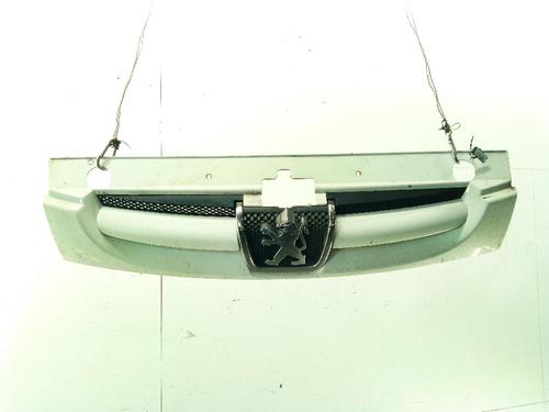 Used Grille Grille 30845012 30845012