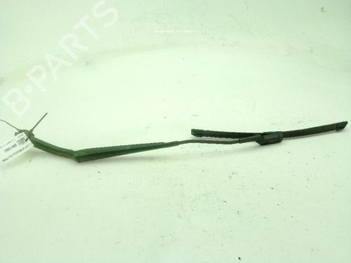 Used Front windshield wiper arm FORD RANGER (TKE) 2.0 EcoBlue 4x4 (170 hp) 31181543