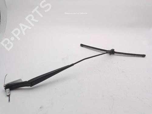 Used Front windshield wiper arm AUDI A3 (8P1) 2.0 TDI 16V (140 hp) 20702417