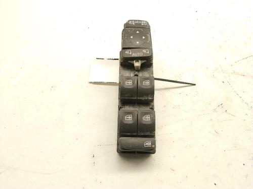 Used Left front window switch Left front window switch RENAULT MEGANE IV Hatchback (B9A/M/N_) 1.2 TCe 130 (B9MR) (130 hp) 39021908 39021908