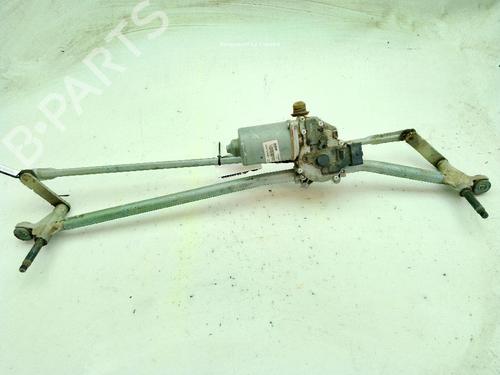 Used Front wiper motor Front wiper motor RENAULT MASTER III Van (FV) 2.3 dCi 135 FWD (FV0N, FV08, FV06, FV00, FV1S) (136 hp) 26195069 26195069