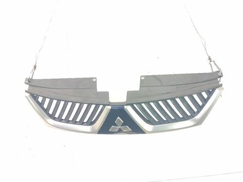 Used Grille Grille MITSUBISHI OUTLANDER II (CW_W) 2.0 DI-D (CW8W) (140 hp) 34645620 34645620