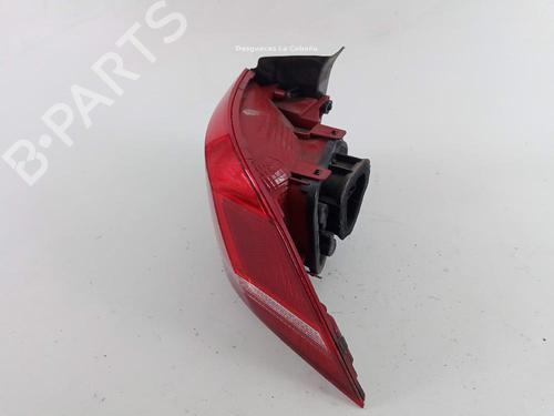Right taillight VW PASSAT B7 (362) 1.6 TDI | BP18373930C35 