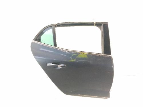 right-rear-door-renault-megane-iv-hatchback-b9amn_-2015-40442379 main image