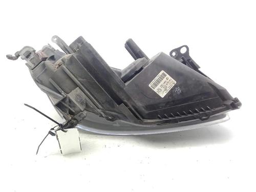 Left headlight OPEL ZAFIRA / ZAFIRA FAMILY B (A05) 1.9 CDTI (M75) | BP32041524C28