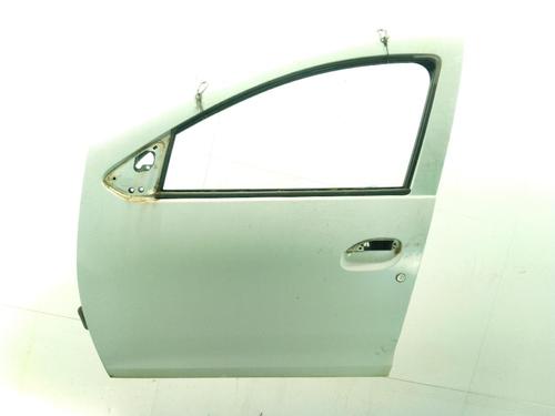 Used Left front door DACIA SANDERO II 1.5 dCi 75 / Blue dCi 75 (B8JW, B8M4, B8AH, B8M7, B8M6) (75 hp) 31368909