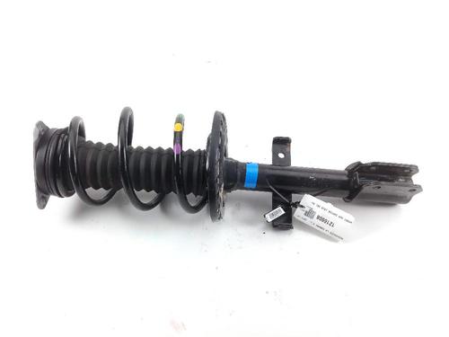 Right front shock absorber RENAULT CAPTUR I (J5_, H5_) 0.9 TCe 90 | BP18360897M17 
