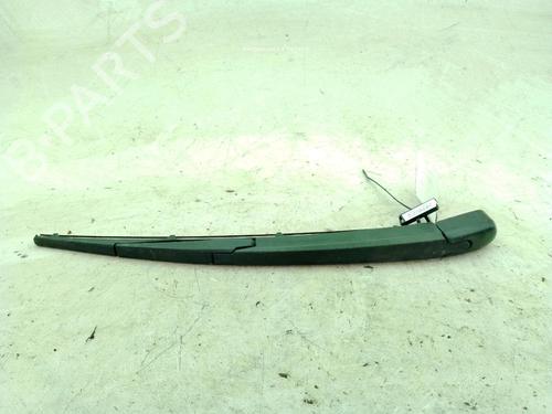 Used Rear windshield wiper arm HYUNDAI TUCSON (TL, TLE) 1.6 CRDi hybrid 48V All-wheel Drive (136 hp) 25984636