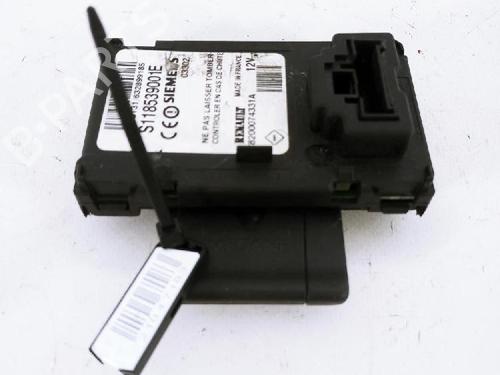 Used Card reader Card reader RENAULT MEGANE II (BM0/1_, CM0/1_) 1.5 dCi (BM02, BM13, BM2A, CM02, CM13) (101 hp) 18367519 18367519