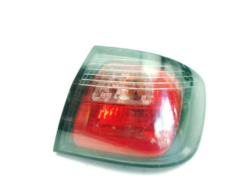 Used Right taillight NISSAN PRIMERA Hatchback (P11) 1.6 16V (106 hp) 28620257