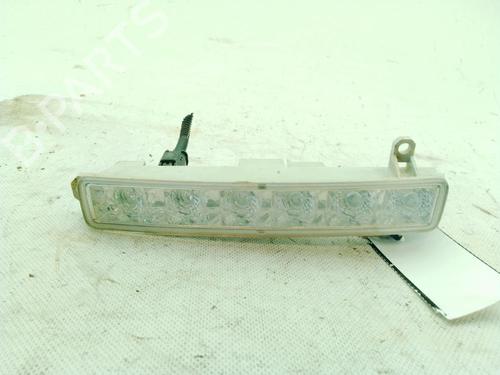 Used Right front indicator Right front indicator PEUGEOT PARTNER Tepee 1.6 HDi 90 (92 hp) 26881347 26881347