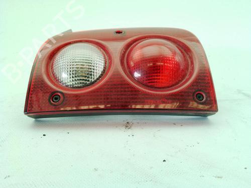 Right taillight LAND ROVER FREELANDER I (L314) 2.0 DI 4x4 | BP26652266C35 