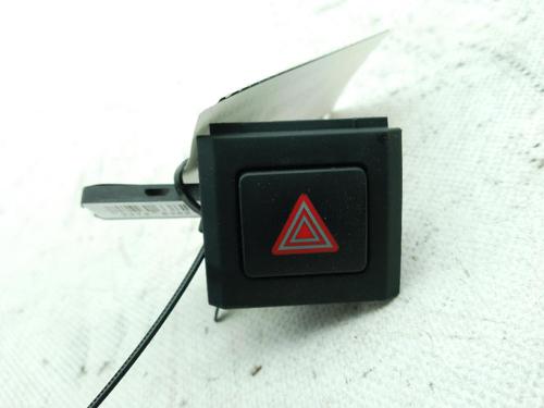 Warning switch AUDI A4 B9 Avant (8W5, 8WD) 2.0 TDI | BP24545970I22 - Image 3