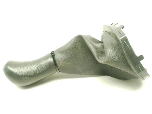Used Shift knob Shift knob RENAULT CLIO III (BR0/1, CR0/1) 1.2 16V (BR02, BR0J, BR11, CR02, CR0J, CR11) (75 hp) 39739745 39739745