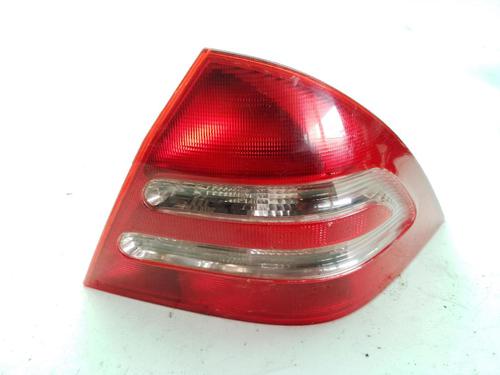 Used Right taillight MERCEDES-BENZ C-CLASS (W203) C 270 CDI (203.016) (170 hp) 29383334