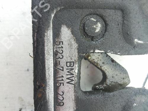 Hood lock BMW 1 (E87) 120 i | BP18362847C133 