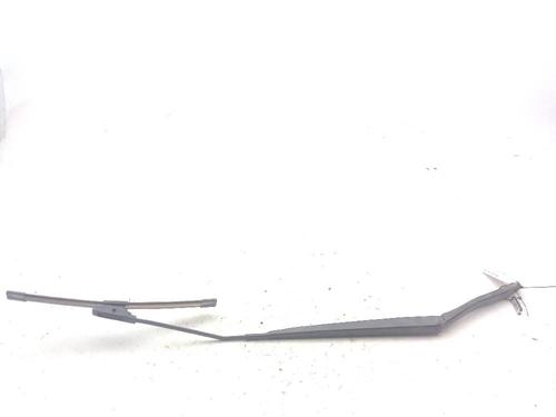 Used Front windshield wiper arm RENAULT CLIO IV (BH_) 1.5 dCi 90 (90 hp) 18367987