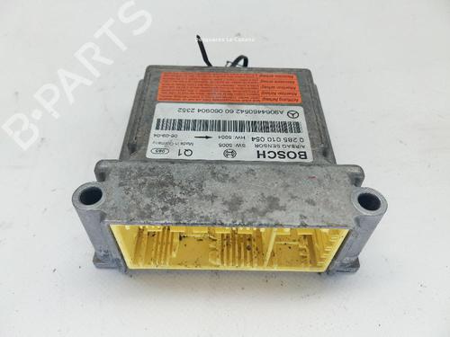 Used ECU airbags MERCEDES-BENZ SPRINTER 5-t Van (B906) 515 CDI (906.653, 906.655, 906.657) (150 hp) 31989632